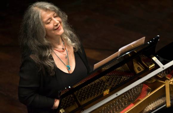 Uitgelicht: pianolegende Martha Argerich