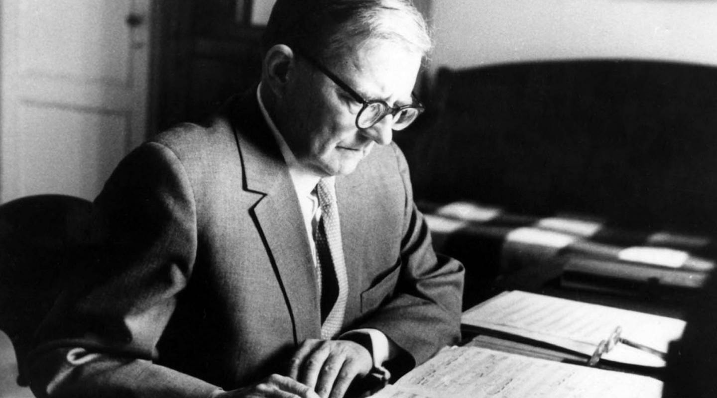 Het zwarte pak van Dmitri Sjostakovitsj