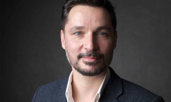 Simon Lepper