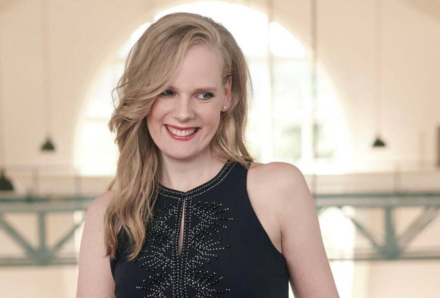 Simone Lamsma speelt Sjostakovitsj, Lawrence Renes leidt Brahms