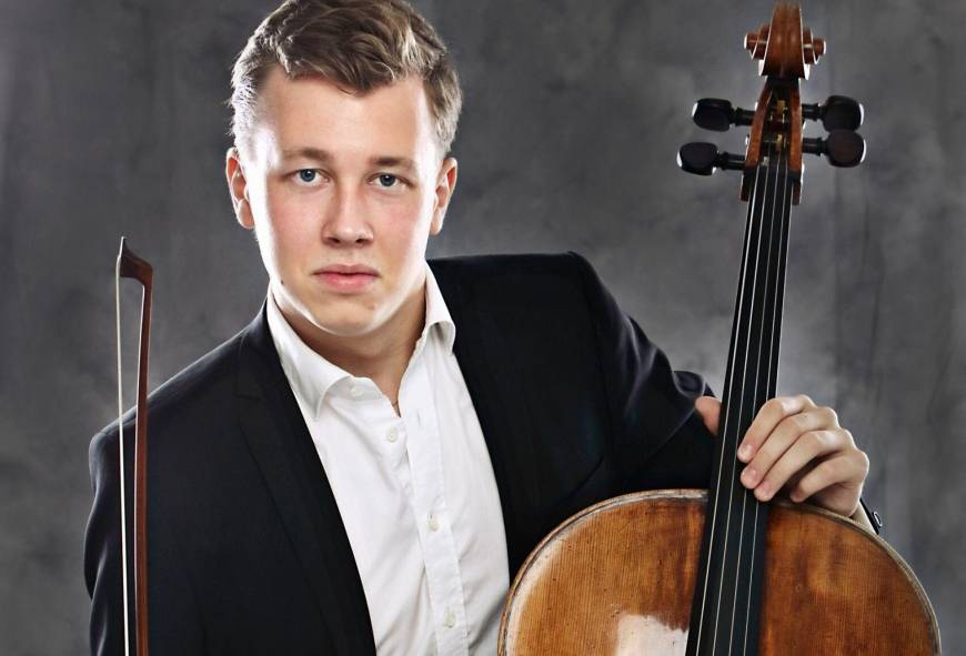 Jonge Nederlanders: ‘cellokomeet’ Jonathan Roozeman in Rachmaninoff