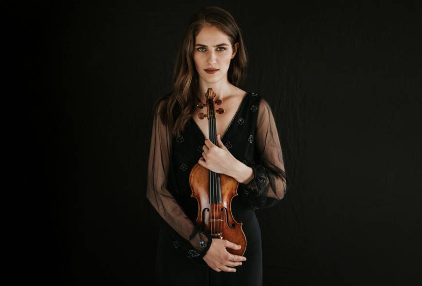 Rising Stars: Júlia Pusker