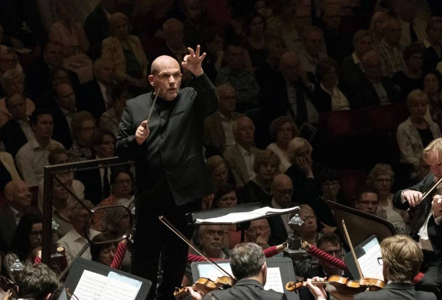 Jaap van Zweden leidt het Concertgebouworkest