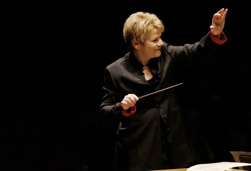 Marin Alsop leidt Adams en Bartók bij het Concertgebouworkest