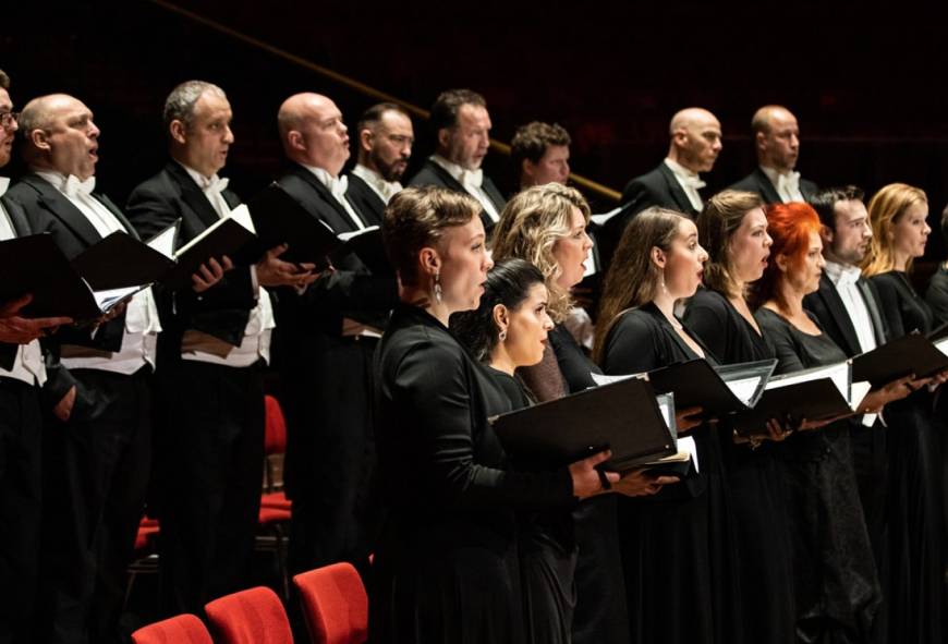 Bachs Weihnachtsoratorium door het Nederlands Kamerkoor en Concerto Köln