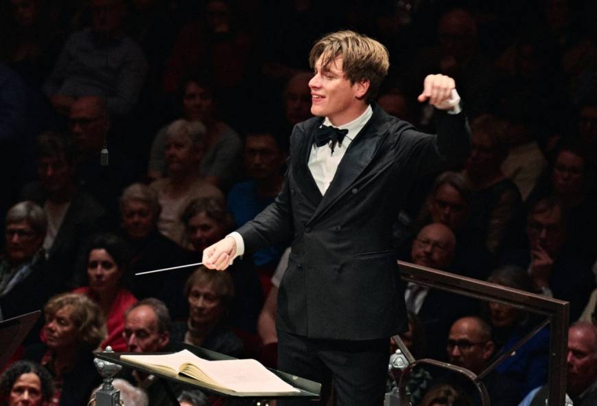 Concertgebouworkest speelt Schumann en Berlioz met Klaus Mäkelä