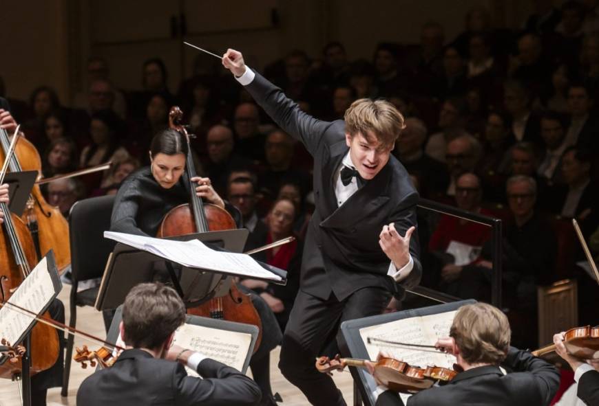 Klaus Mäkelä leidt Bruckner bij het Concertgebouworkest
