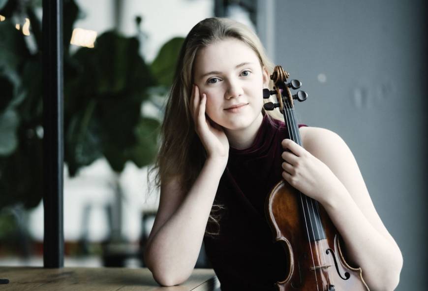 Jonge Nederlanders: violist Charlotte Spruit
