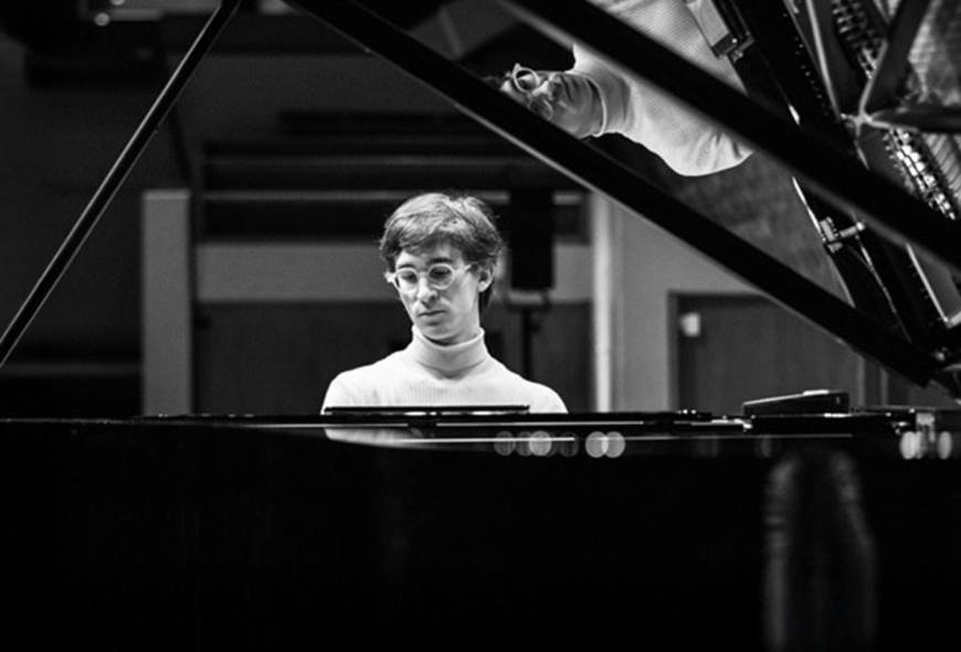 Jonge Nederlanders: pianist Shane van Neerden