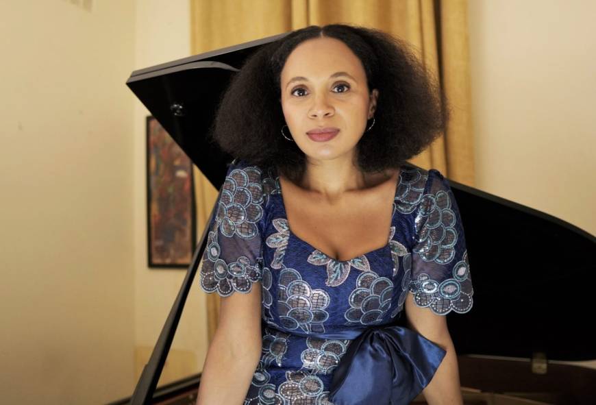 Festival Mind the Gap! African Pianism met Rebeca Omordia