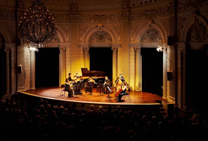 Close-up Concertgebouworkest: Carte blanche voor Lucie Horsch