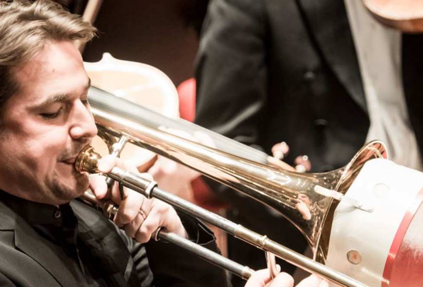 Concertgebouworkest: oost en west, strijd en spel