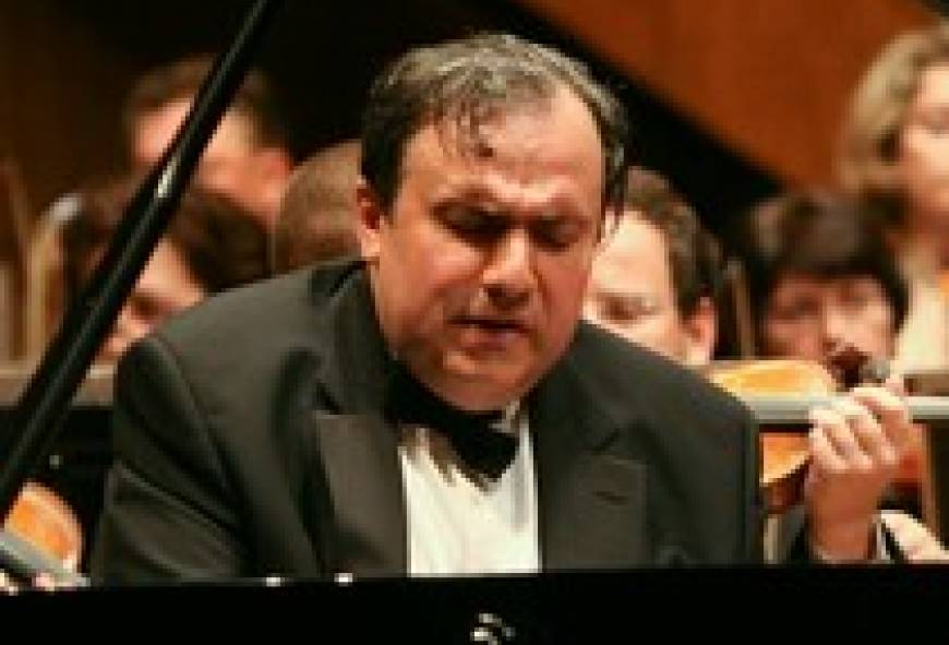 Andris Nelsons en Yefim Bronfman bij het Concertgebouworkest