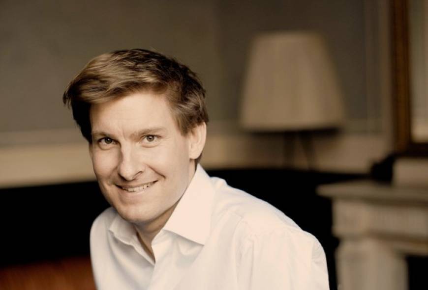 Bezuidenhout dirigeert en soleert bij het Concertgebouworkest