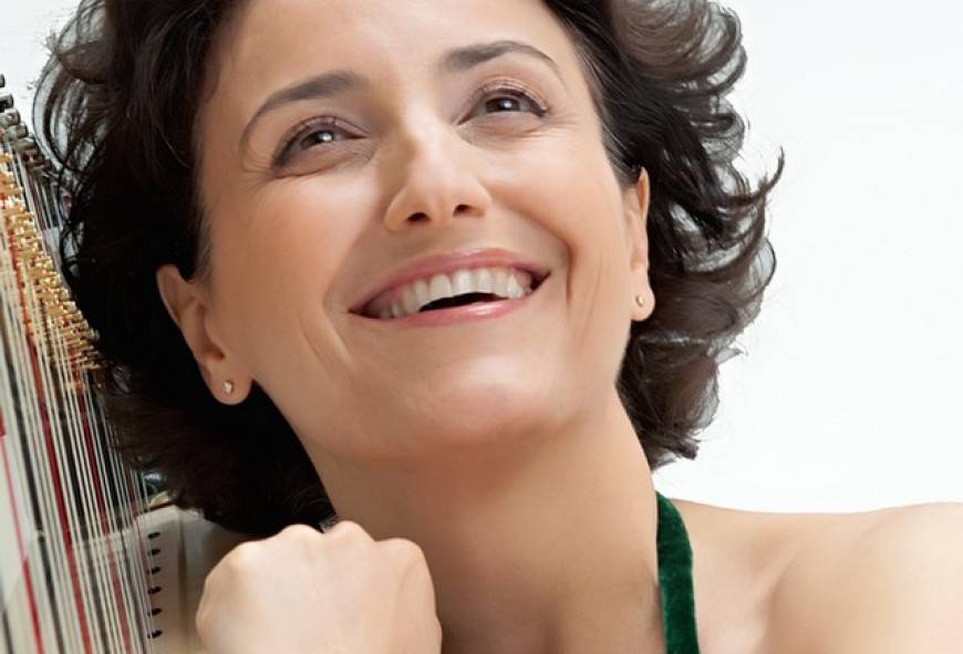 Harpiste Isabelle Moretti solo: Debussy, Fauré en meer