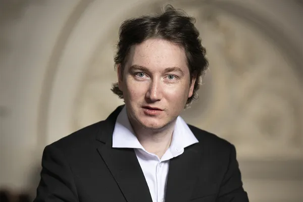Maxim Emelyanychev
