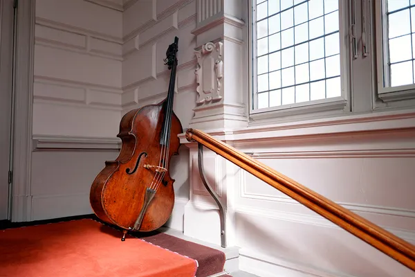Instrument Felix Lashmar